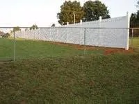6-foot-vinyl-privacy-fences-3.jpg
