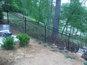fence-on-steep-hill-300x225.jpg